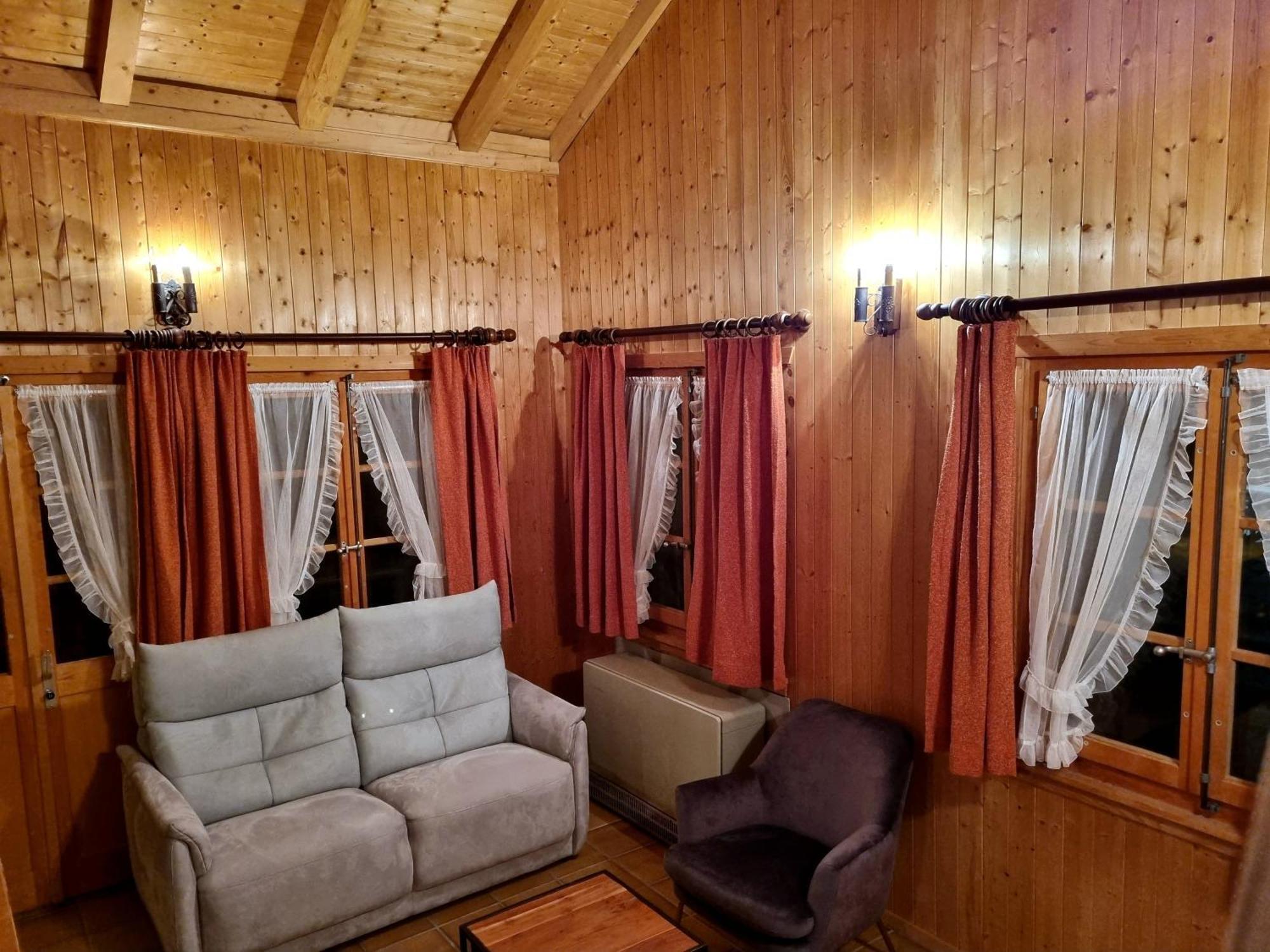 Hotel - Petit-Dejeuner Le Trift Zinal Bagian luar foto